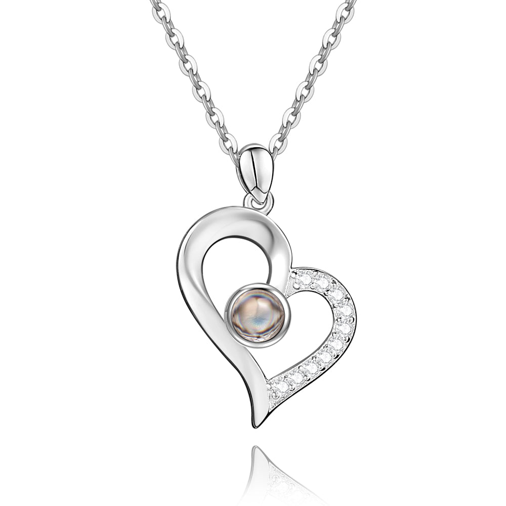 Collar de Proyección con Dije de Corazón