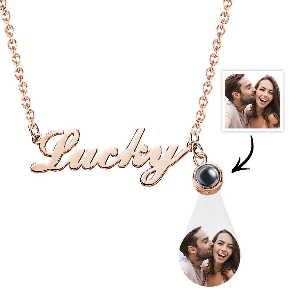 Collar Personalizado con Nombre y Proyección de Foto