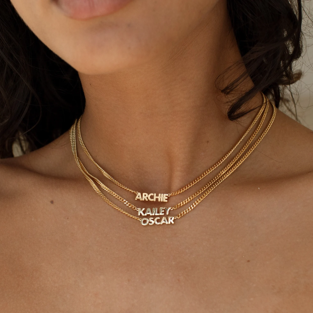 Collar Personalizado con Nombre Chapa de Oro 18K