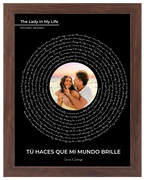 Nuestra Melodía, cuadro de canción con foto y frase, marco nogal