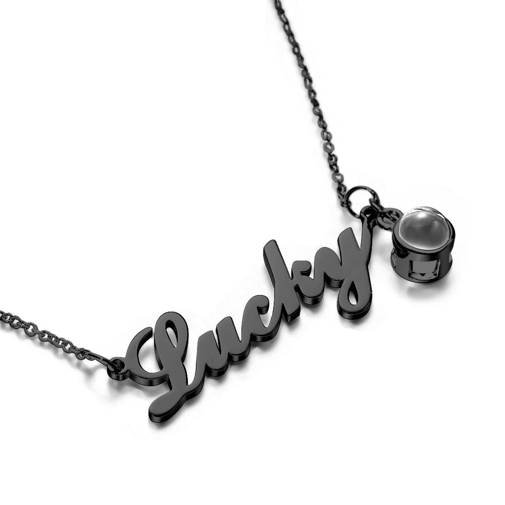 Collar Personalizado con Nombre y Proyección de Foto
