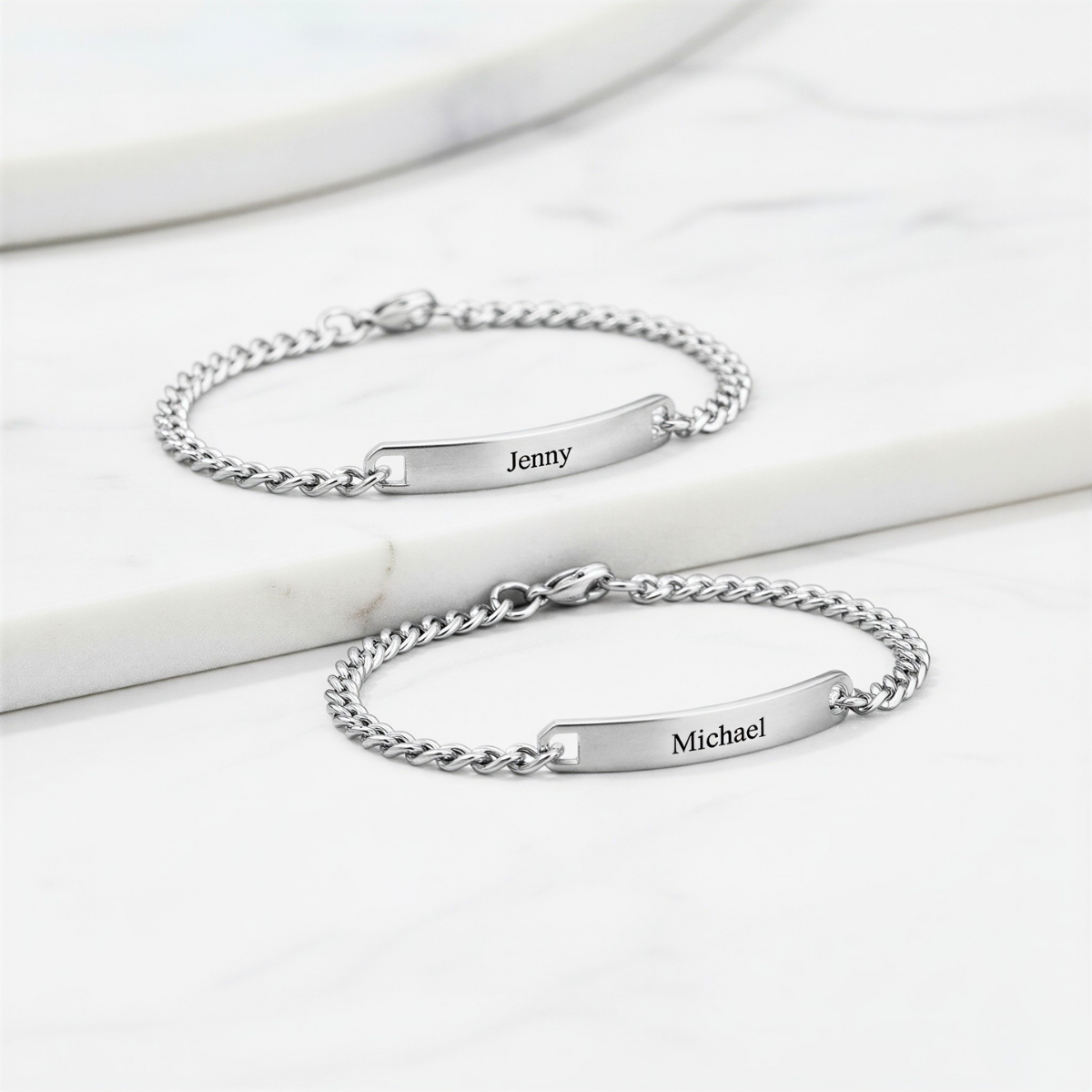 Set de Pulseras Personalizadas con Nombres Grabados