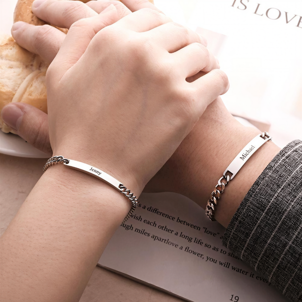 Set de Pulseras Personalizadas con Nombres Grabados