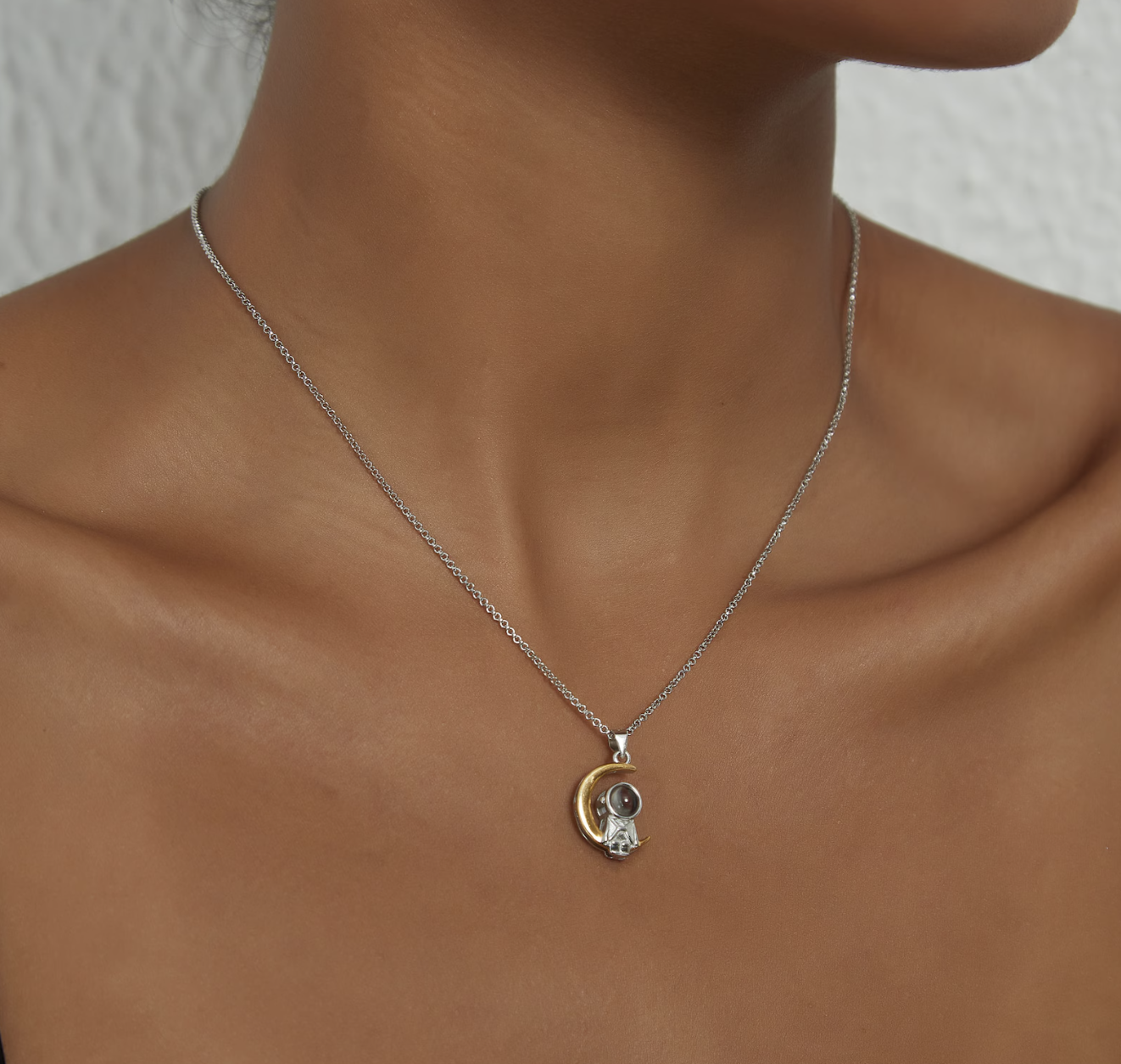 Collar de Proyección Personalizado Astronauta con Luna o Estrella