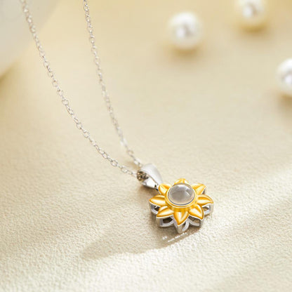 Collar de Proyección  con Dije de Girasol