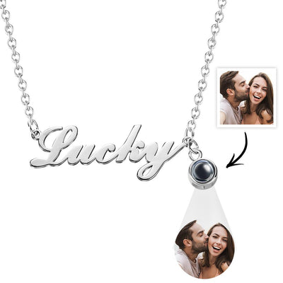 Collar Personalizado con Nombre y Proyección de Foto