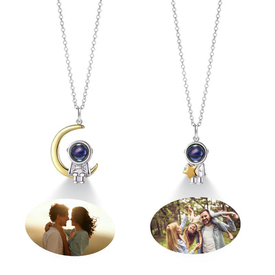 Collar de Proyección Personalizado Astronauta con Luna o Estrella