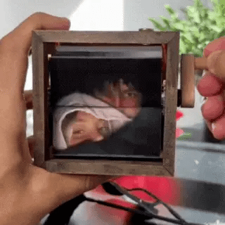 Caja de Recuerdos de Madera con Iluminación