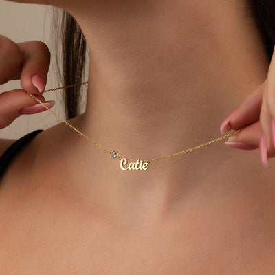 Collar Personalizado con Nombre y Piedra de Nacimiento